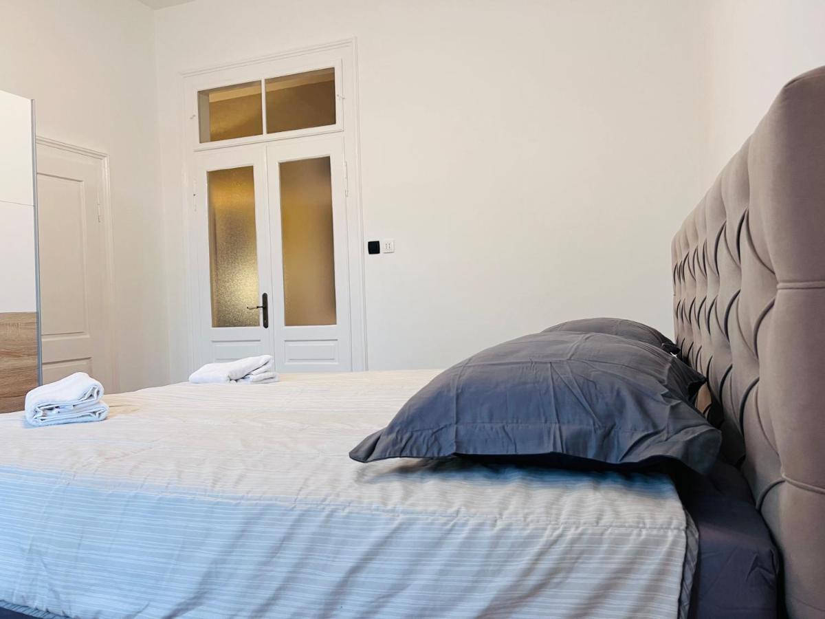Apartment For Special Getaway Rose Pula Exterior foto